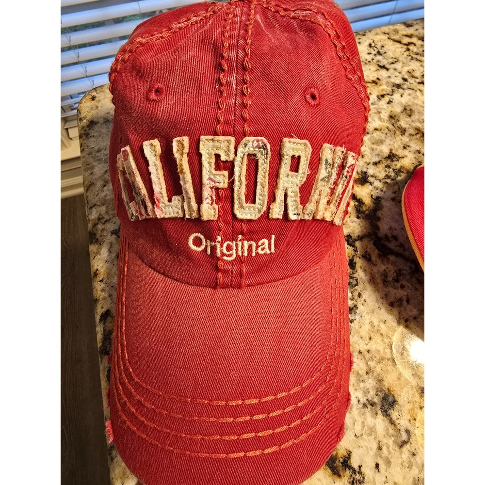 Robin Ruth California Red Embroidered Distressed Baseball Cap Hat‎ Women